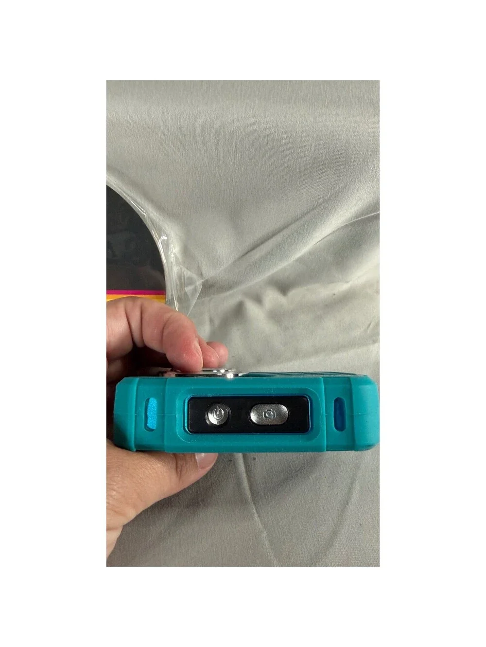 Polaroid Digital Camera Teal Blue with Silicone Case and Software Disc 0010718
